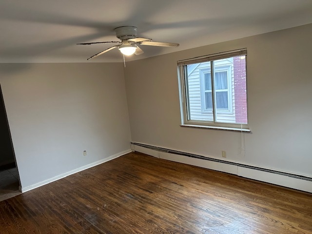 Family Room - 2283 Rosedale Ave