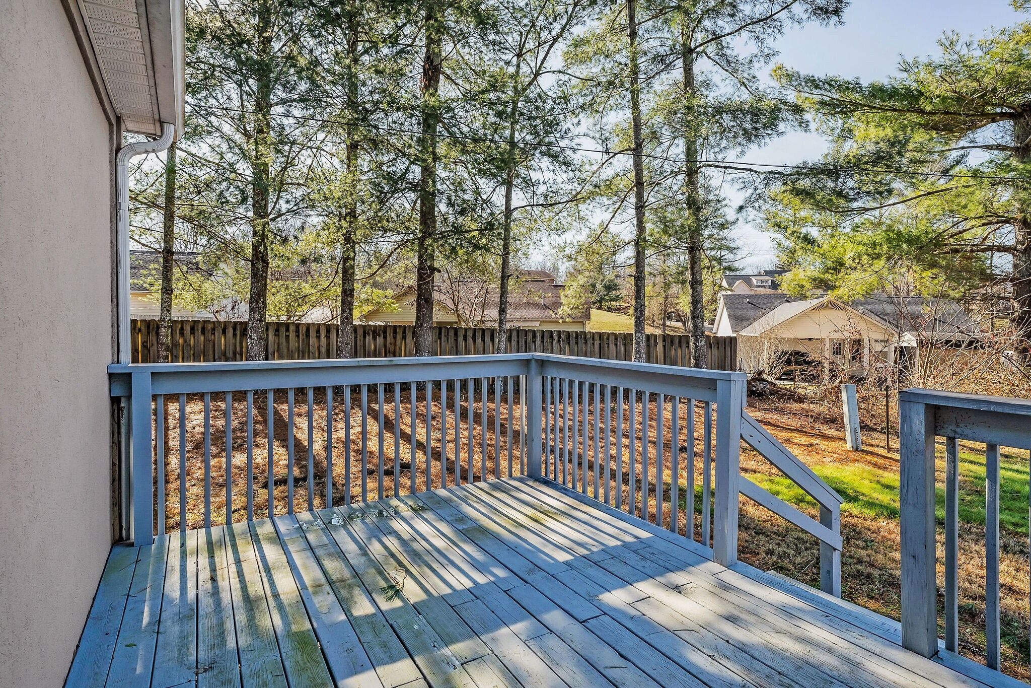 Building Photo - 550 W 12th St