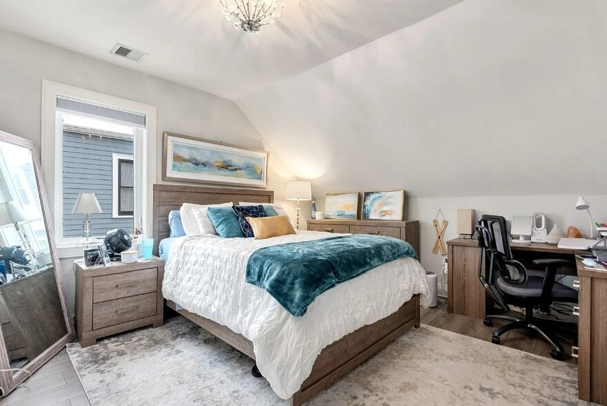 Bedroom 3 - 3rd Floor - 169 W 9th St