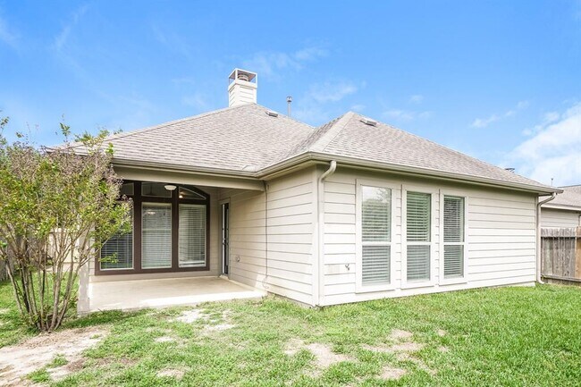 Building Photo - 27415 Macy Hills Ct
