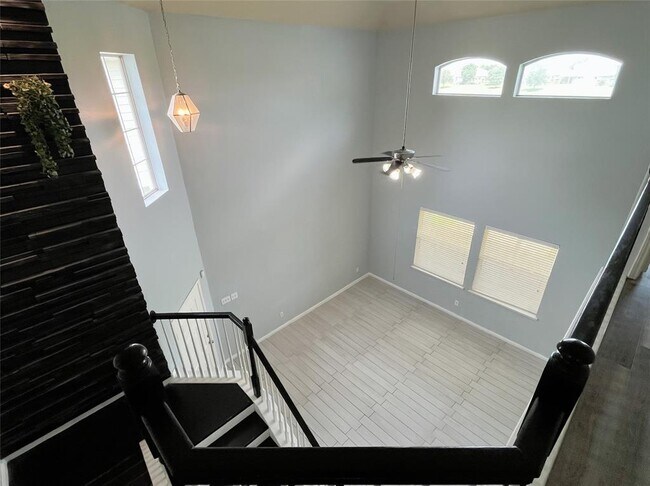 Building Photo - 4339 S Vineyard Mdw Ln