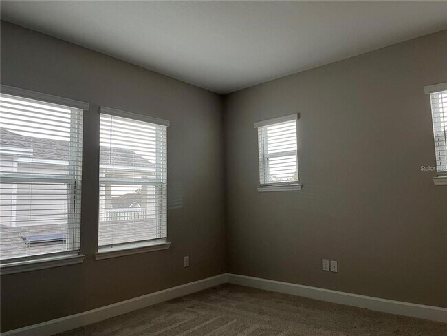 Building Photo - 33427 Landsman Lp