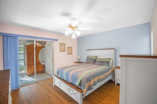 Building Photo - 33 Lake Vista Trail