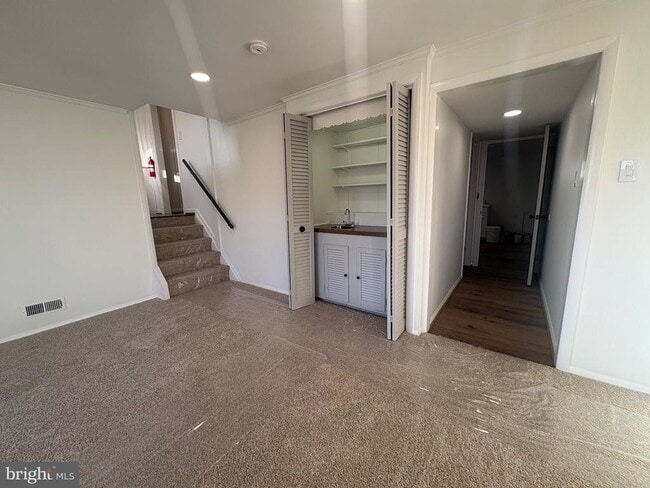 Building Photo - 119 E Padonia Rd