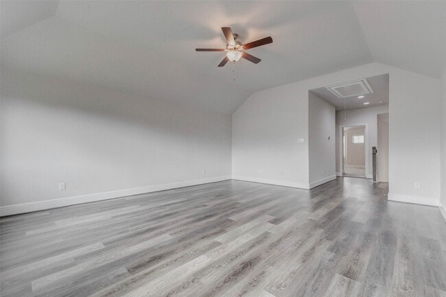 Building Photo - 30627 S Creek Way