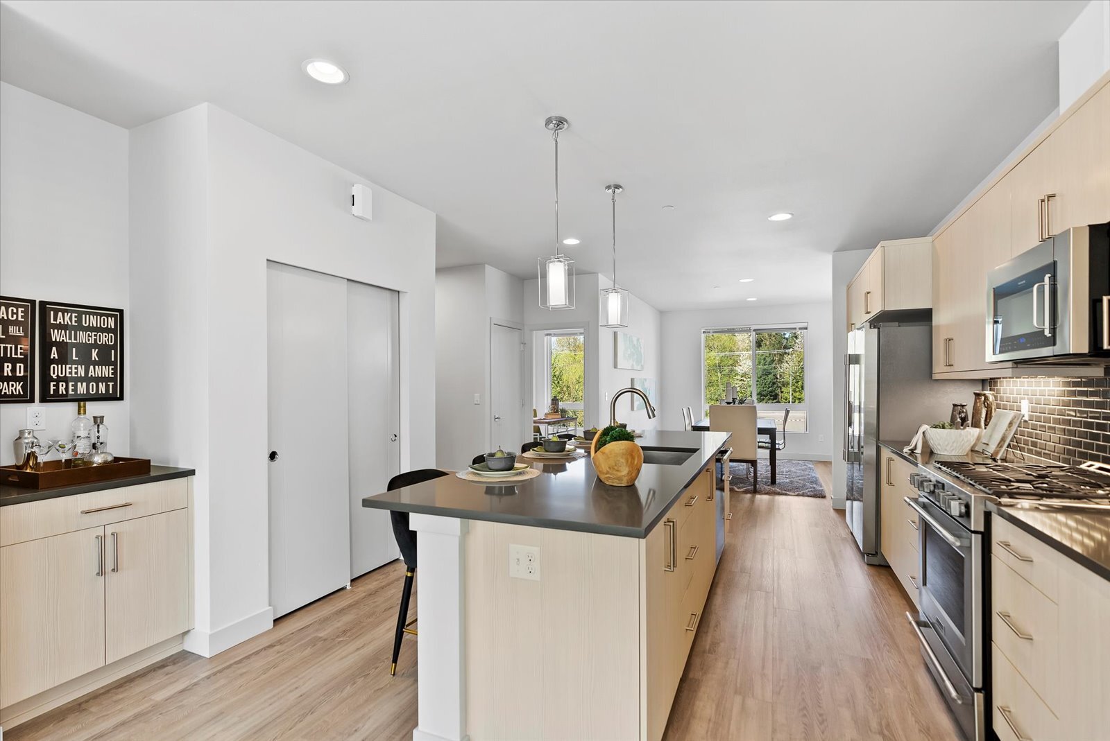 Building Photo - 17905 35th Ave SE