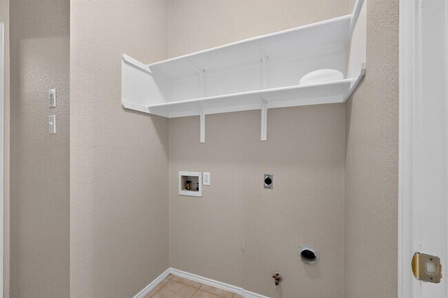 Building Photo - 17905 Worley Dr