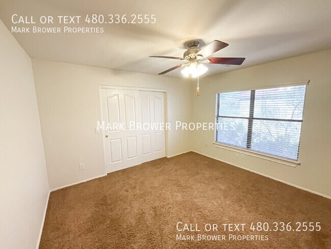 Building Photo - 1648 E Canyon Way