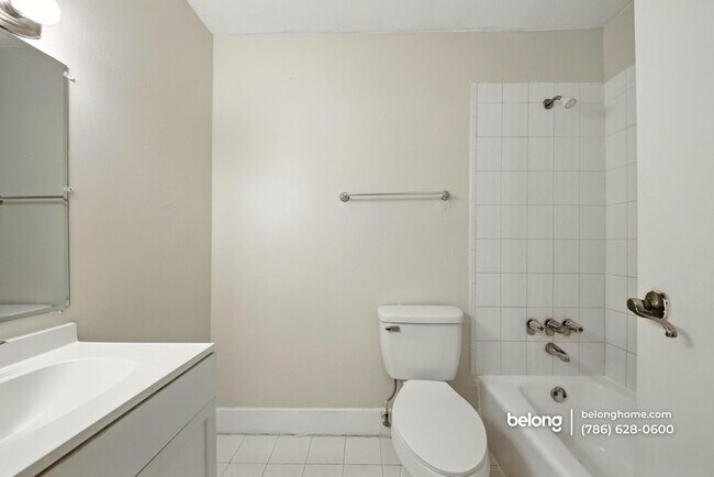 Building Photo - 17901 NW 68th Ave