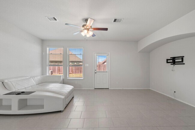 Building Photo - 2306 Ocean Pass Ln