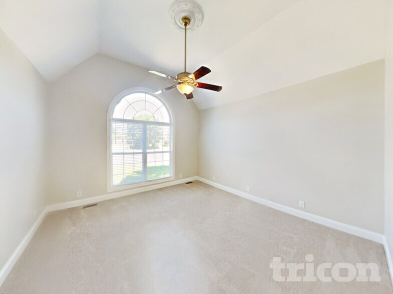 Building Photo - 2911 Wolves Trail