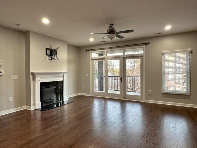 Building Photo - 283 Hugh Shelton Loop