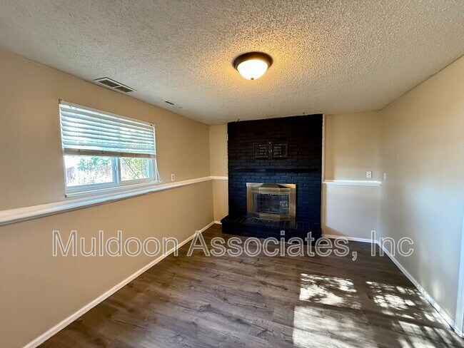 Building Photo - 1253 Nez Perce Dr