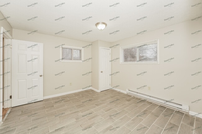 Building Photo - 11856 St John Ave