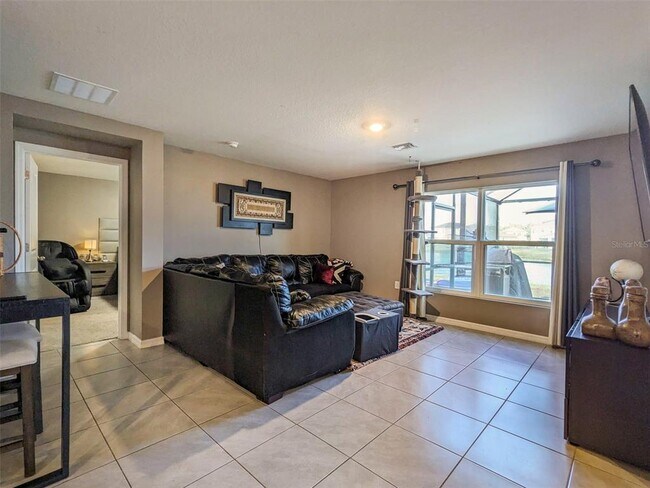 Building Photo - 4128 Silver Strand Trl