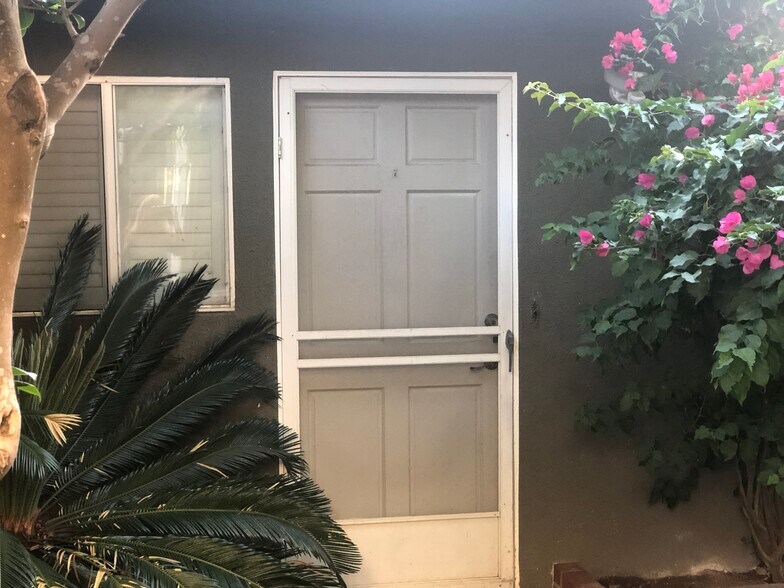 Front door - 8315 Kenyon Ave