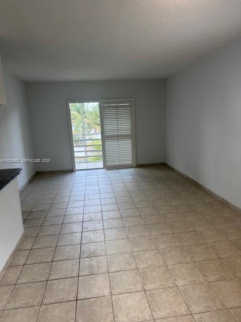 Building Photo - 1407 NE 56th St