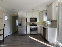 Building Photo - 27115 Barkantine Dr