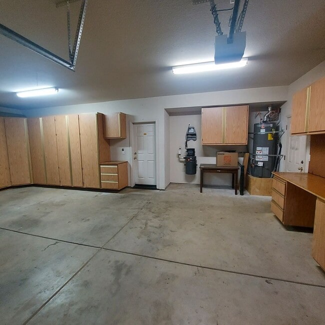 Building Photo - 2604 Javan Ln