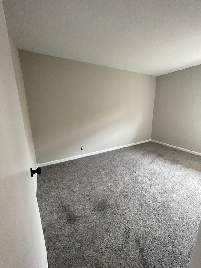 Building Photo - 1770 North Star Rd