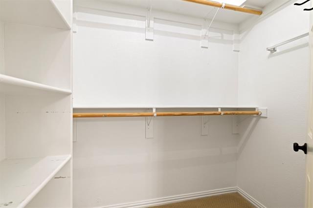 Building Photo - 2021 Country Brook Ln