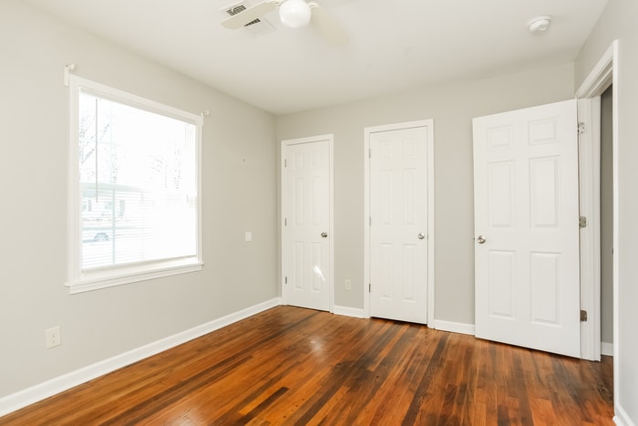 Building Photo - 1232 Will Scarlet Rd