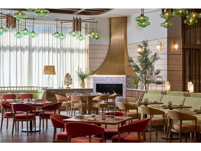 Building Photo - 255 Hennepin Ave