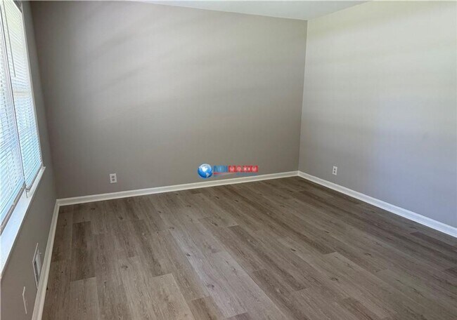 Building Photo - Fully RENOVATED 4-bedroom ranch in Conyers