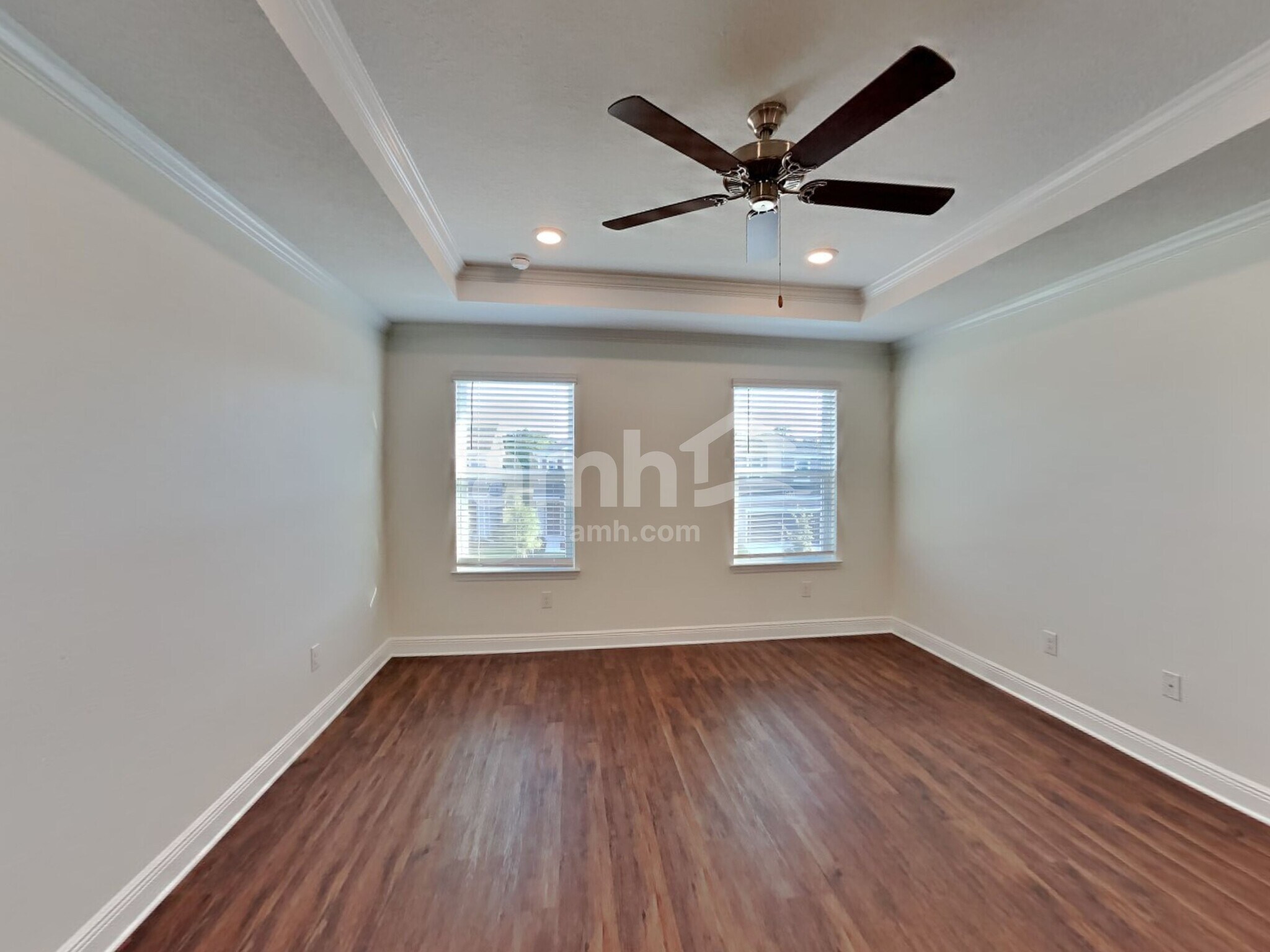 Building Photo - 27305 St Andrews Ave
