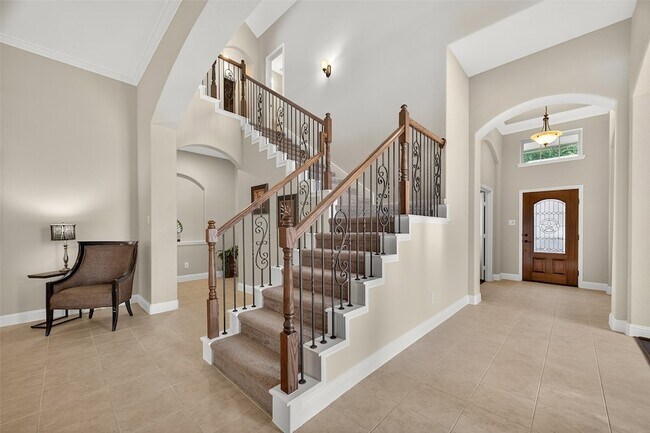 Building Photo - 21331 Winding Path Way
