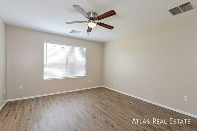 Building Photo - 12878 E Red Iron Trail