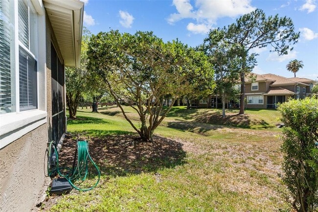 Building Photo - 3372 Covered Bridge Dr E