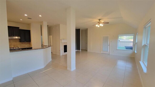 Building Photo - 5610 Scoria Rock Dr