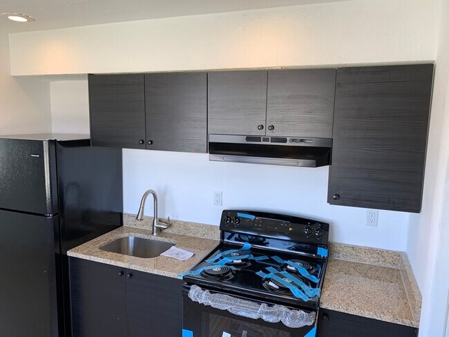 Primary Photo - RENOVATED KITCHEN......GRANITE COUNTER TOP...