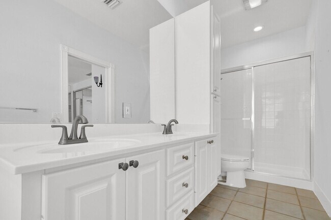 Building Photo - 133 Wentworth Ct