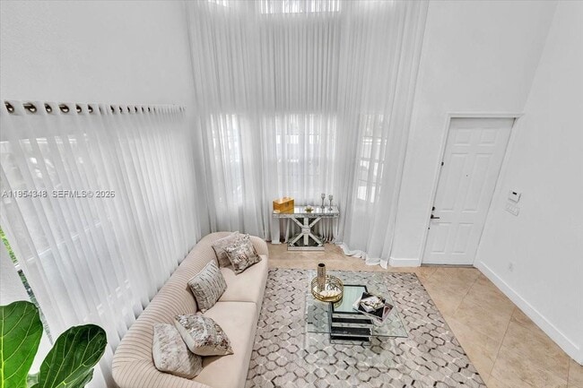 Building Photo - 773 SW 120th Ave