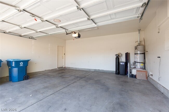 Building Photo - 10991 Pumpkin Ridge Ave