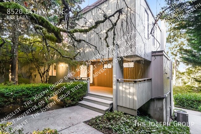 Primary Photo - 8520 54th Ave NE