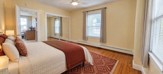 Building Photo - 85 Vinton St