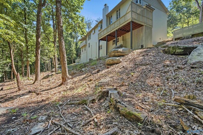 Building Photo - 2214 Briarcliff Rd SE