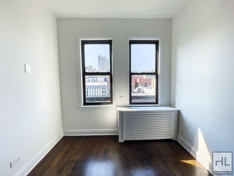 Building Photo - WEST 22 STREET