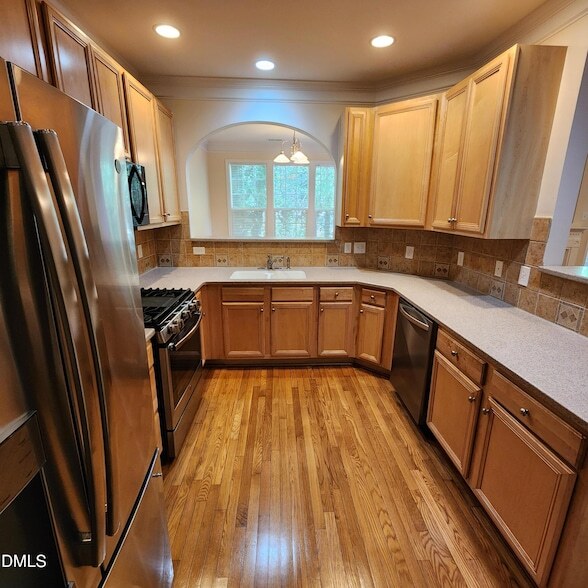 Building Photo - 6004 Kohler Ln