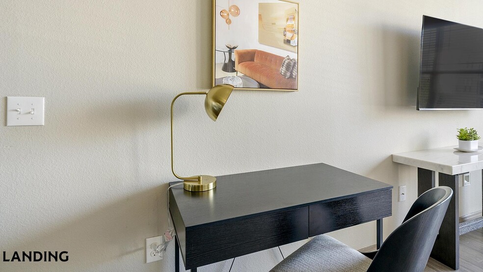 Building Photo - 99 W Cedar Bayou Lynchburg Rd