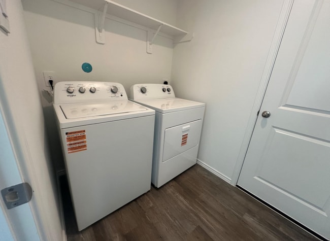 Building Photo - 6059 Diamond Vis Ct