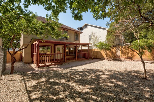 Building Photo - 12704 Margit Dr