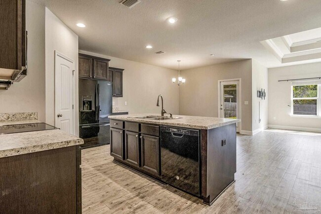 Building Photo - 8605 Bucklebury Dr