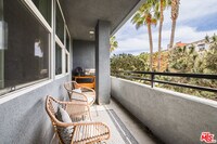 Building Photo - 7100 Playa Vista Dr