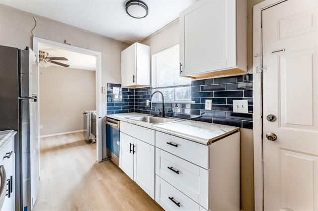 Primary Photo - 1733 R Avenue