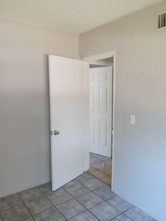 Building Photo - 2700 Palmadelia Ave