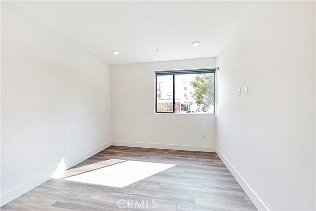Building Photo - 1482 S Sherbourne Dr